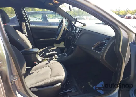 2013 Chrysler 200 Lx from USA, damaged, VIN 1C3CCBABXDN698162